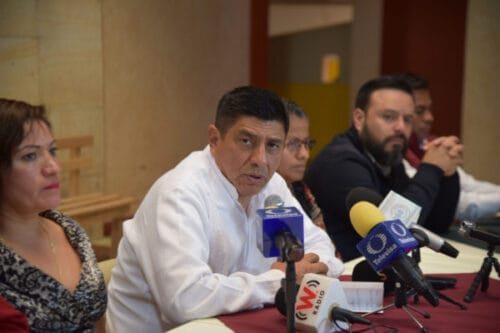 Respeto a la Ley Orgánica de la UABJO exige Vicepresidente del Senado