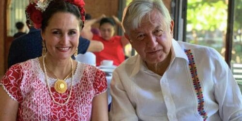 amlo-susana-harp-pedira-permiso-a-senado-atendera-covid-19-en-oaxaca