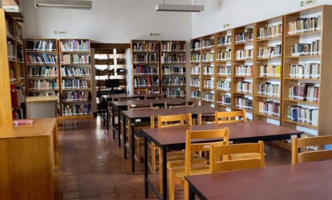 Biblioteca Margarita Maza