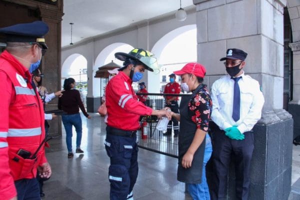 Toluca, multas y arrestos por no usar cubrebocas