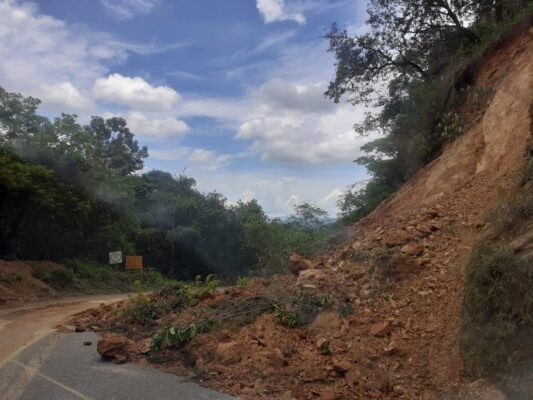 CAO Caminos y derrumbes