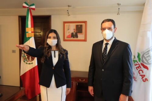 Rinde-protesta-Lourdes-de-la-Rosa-como-nueva-Secretaria-de-Educacion-2