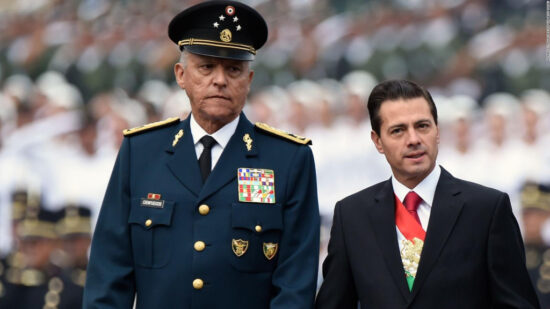 Salvador Cienfuegos y Enrique Peña Nieto