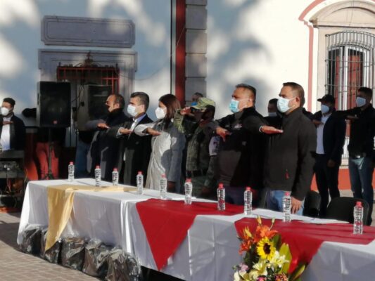 Titular-de-la-SSP-y-alcaldes-acuerdan-estrategia-coordinada-en-seguridad-2