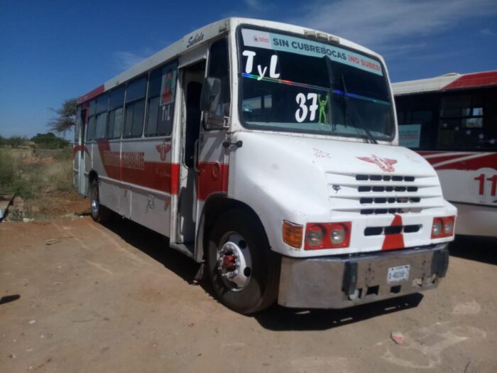 Suspende-gobierno-estatal-a-operadores-de-transporte-publico-por-incumplir-con-medidas-sanitarias-0