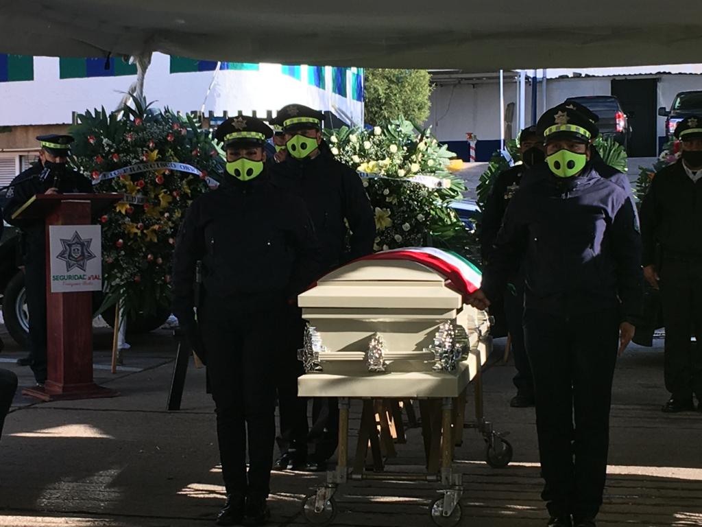 Rinde-Gobierno-del-Estado-homenaje-postumo-a-oficial-de-la-Policia-de-Seguridad-Vial-1