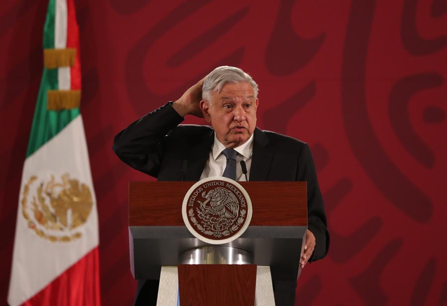 AMLO-tonto