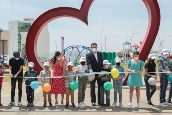 Inaugura-Gobernador-Alejandro-Tello-Parque-Inclusivo-Espacio-Diferente-en-Ciudad-Administrativa-0