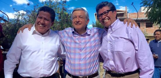 amlo-y-los-monreal