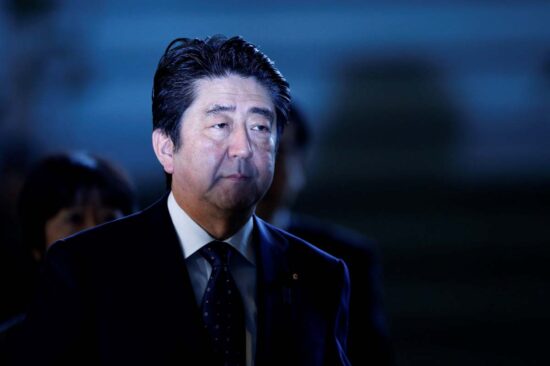 1. Retrato de Shinzo Abe del 2015. (Foto- Yuya Shino:Reuters)