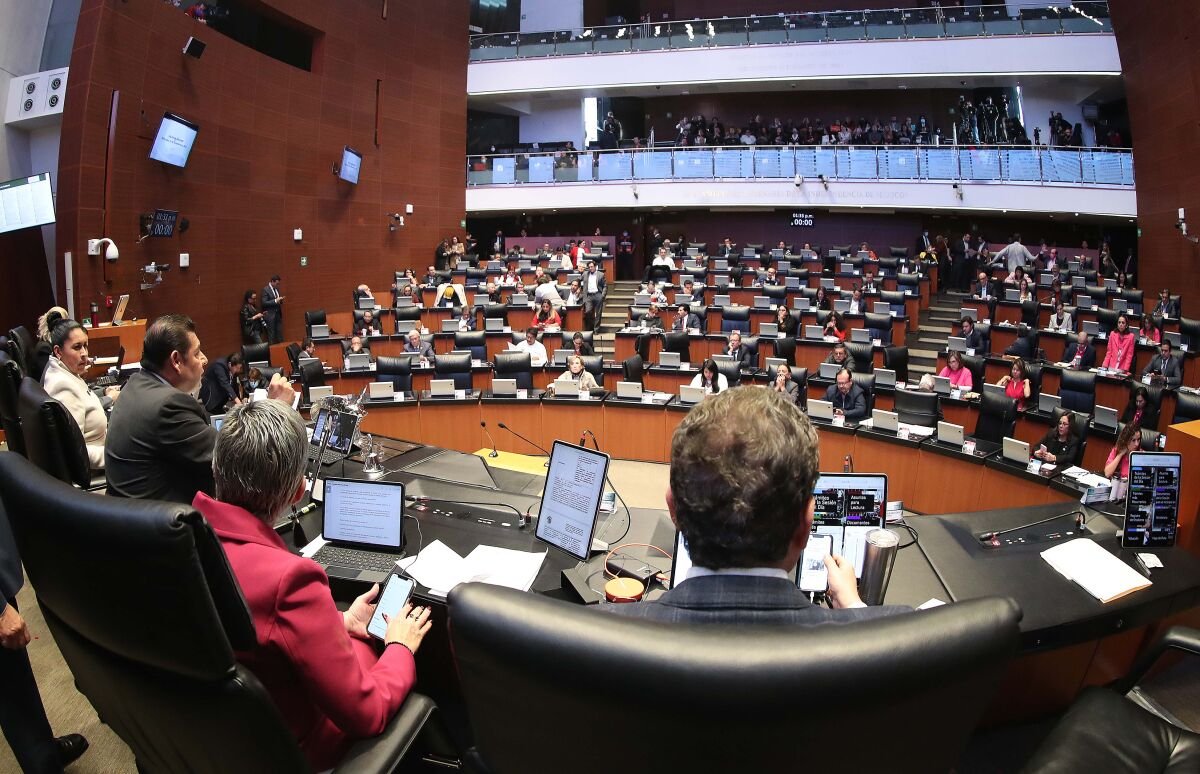 Senado Plan B