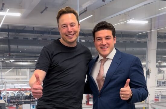 elon y samuel