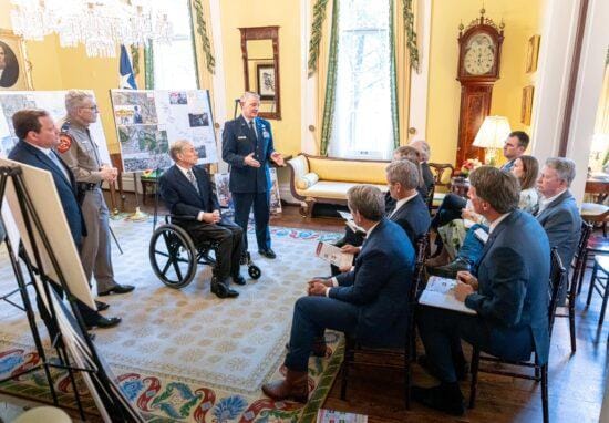 greg abbott-1