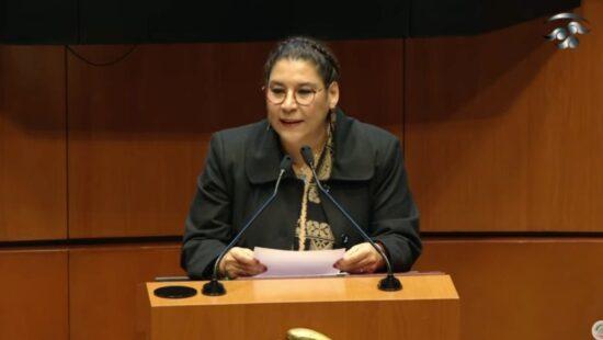 Lenia Batres