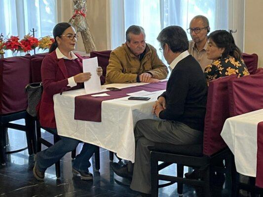 La Diputada Liz Arroyo, el Regidor René Ricárdez, el Presidente Municipal de Oaxaca de Juárez, Francisco Martínez Neri (Imagen: El Cuenqueñito)