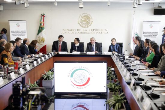 121224_Comision_Gobernacioin_14