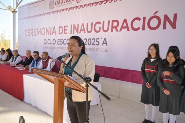 Arranca Cobao semestre 2025-A en 68 planteles de Oaxaca (4)